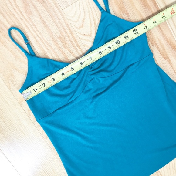 Daisy Fuentes Teal twist tank - Picture 3 of 4